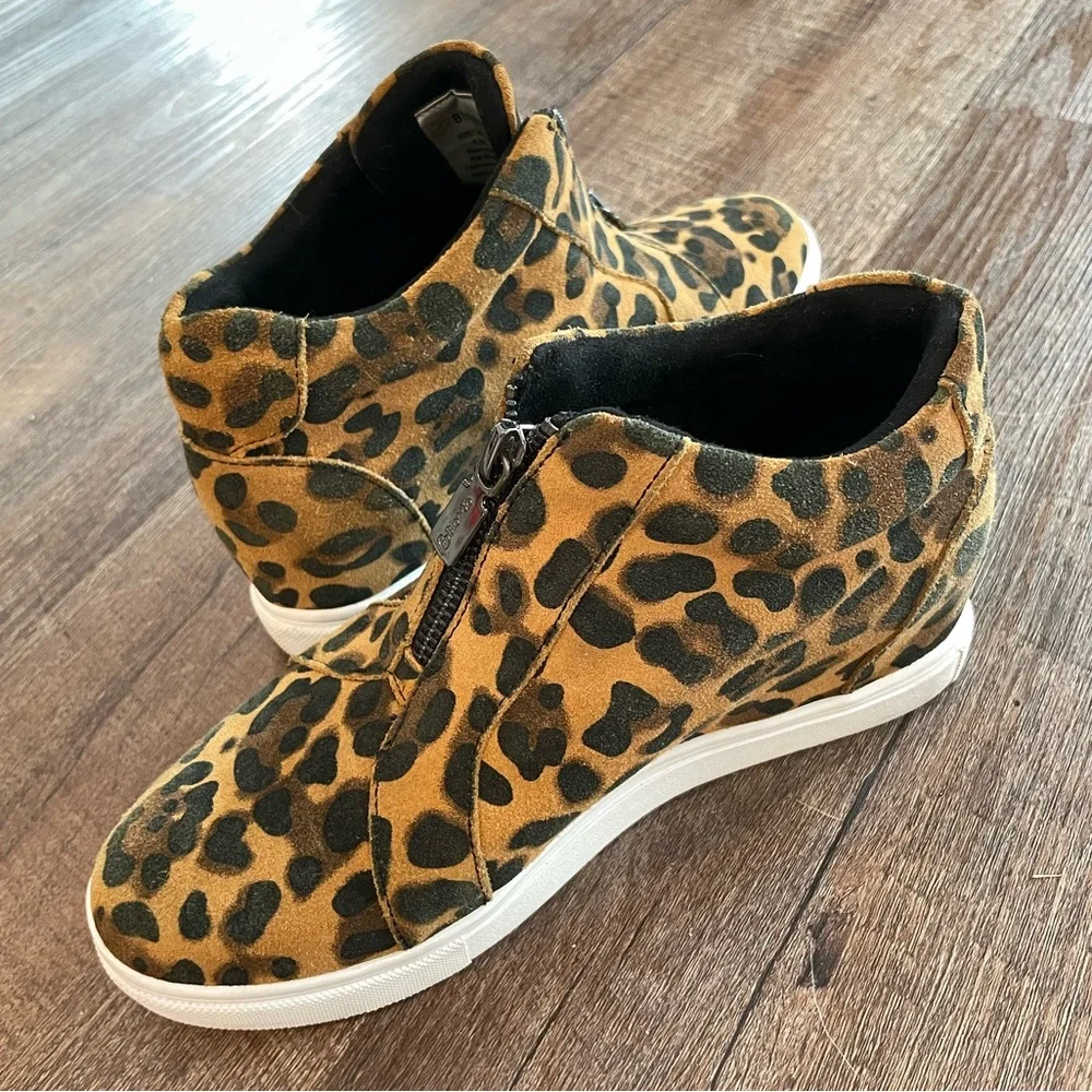 Blondo Glenda Leopard Waterproof Suede Zip Up Wedge Heel Sneaker Bootie Size 6.5 - Picture 14 of 14